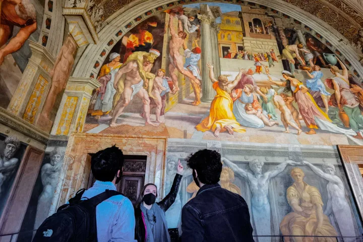 Private Guided Tour at Vatican and Sistine Chapel