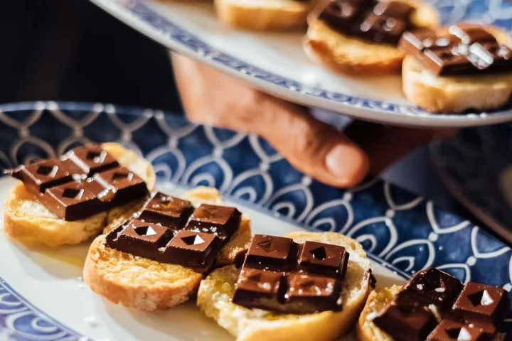 Where Barcelonans Actually Eat Tapas (And the Tourist Traps to Avoid)